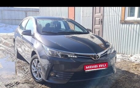 Toyota Corolla, 2017 год, 1 660 000 рублей, 5 фотография
