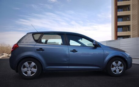 KIA cee'd I рестайлинг, 2007 год, 590 000 рублей, 10 фотография