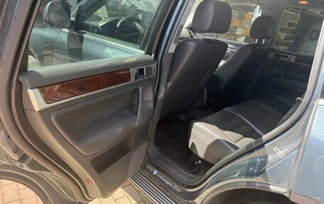 Volkswagen Touareg III, 2007 год, 900 000 рублей, 3 фотография