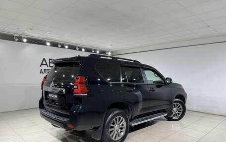 Toyota Land Cruiser Prado 150 рестайлинг 2, 2018 год, 5 990 000 рублей, 2 фотография