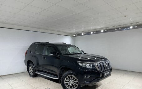 Toyota Land Cruiser Prado 150 рестайлинг 2, 2018 год, 5 990 000 рублей, 3 фотография