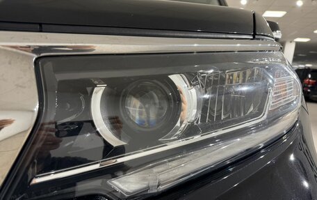 Toyota Land Cruiser Prado 150 рестайлинг 2, 2018 год, 5 990 000 рублей, 9 фотография