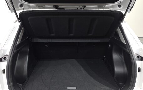 Hyundai Kona, 2023 год, 2 456 000 рублей, 26 фотография