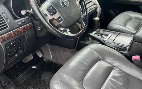 Toyota Land Cruiser 200, 2008 год, 3 300 000 рублей, 9 фотография