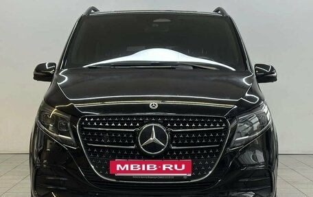 Mercedes-Benz V-Класс, 2024 год, 12 990 000 рублей, 2 фотография