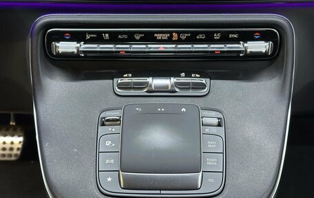 Mercedes-Benz V-Класс, 2024 год, 12 990 000 рублей, 16 фотография