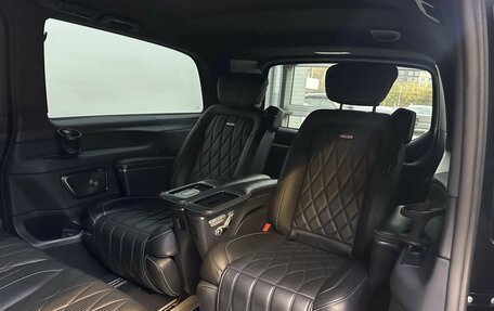 Mercedes-Benz V-Класс, 2024 год, 12 990 000 рублей, 32 фотография