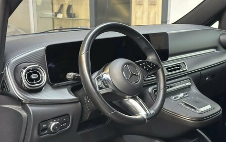 Mercedes-Benz V-Класс, 2024 год, 12 990 000 рублей, 28 фотография