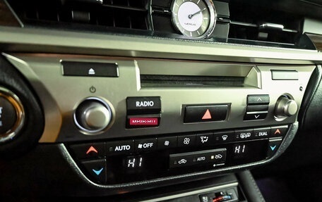 Lexus ES VII, 2015 год, 1 850 000 рублей, 16 фотография