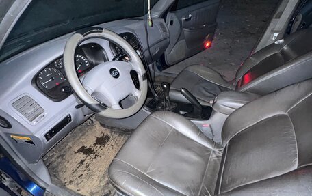 KIA Magentis I, 2003 год, 230 000 рублей, 11 фотография