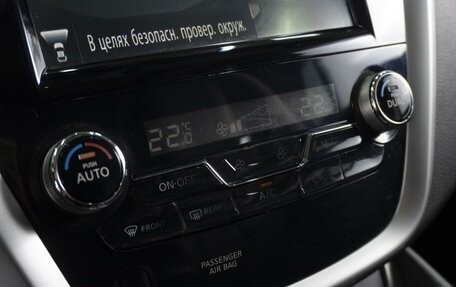 Nissan Murano, 2018 год, 2 590 000 рублей, 21 фотография