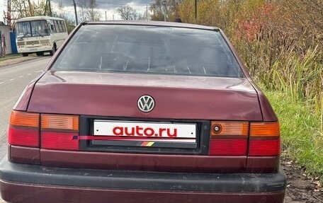 Volkswagen Vento, 1993 год, 280 000 рублей, 2 фотография