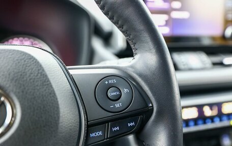 Toyota RAV4, 2020 год, 3 199 999 рублей, 23 фотография