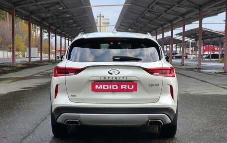 Infiniti QX50 II, 2018 год, 2 680 000 рублей, 6 фотография