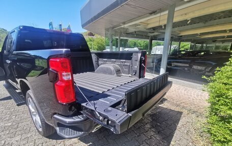 Chevrolet Silverado, 2025 год, 5 900 000 рублей, 4 фотография