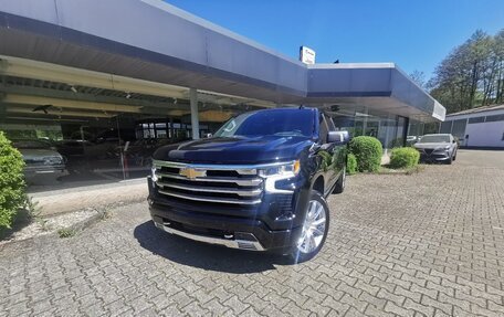 Chevrolet Silverado, 2025 год, 5 900 000 рублей, 2 фотография