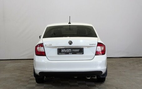 Skoda Rapid I, 2019 год, 825 000 рублей, 10 фотография