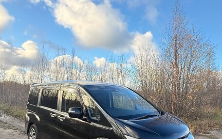 Honda Stepwgn IV, 2017 год, 2 300 000 рублей, 7 фотография