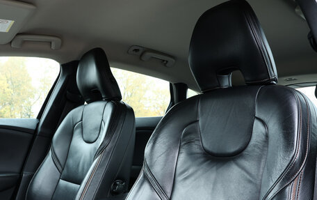 Volvo V40 Cross Country I, 2013 год, 1 348 000 рублей, 14 фотография