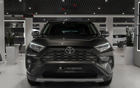 Toyota RAV4, 2020 год, 3 680 000 рублей, 3 фотография