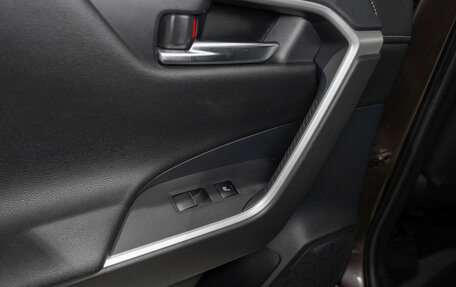 Toyota RAV4, 2020 год, 3 680 000 рублей, 13 фотография