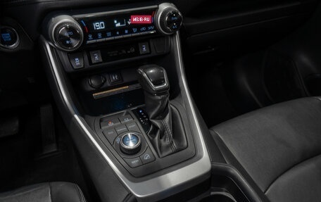 Toyota RAV4, 2020 год, 3 680 000 рублей, 15 фотография