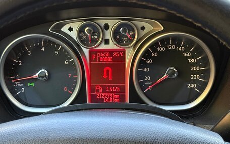Ford Focus II рестайлинг, 2010 год, 700 000 рублей, 23 фотография
