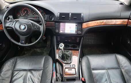 BMW 5 серия, 2002 год, 400 000 рублей, 12 фотография