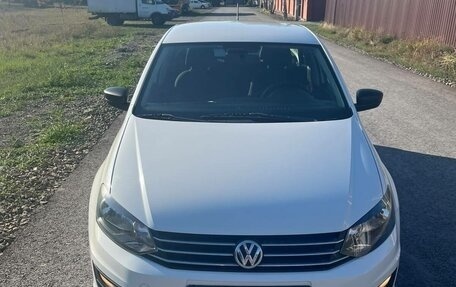 Volkswagen Polo VI (EU Market), 2019 год, 1 000 000 рублей, 1 фотография
