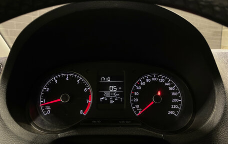 Volkswagen Polo VI (EU Market), 2018 год, 950 000 рублей, 3 фотография
