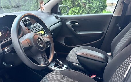 Volkswagen Polo VI (EU Market), 2015 год, 800 000 рублей, 7 фотография