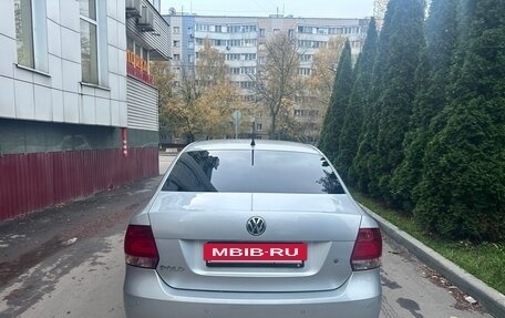 Volkswagen Polo VI (EU Market), 2015 год, 800 000 рублей, 3 фотография