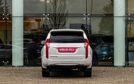 Mitsubishi Pajero Sport III рестайлинг, 2017 год, 2 435 000 рублей, 5 фотография