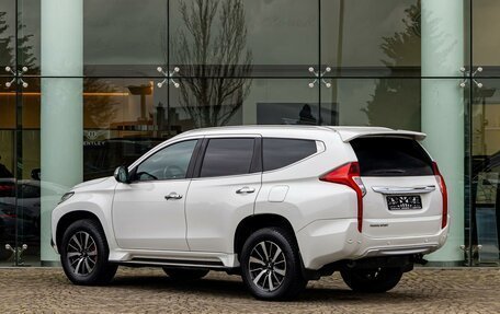 Mitsubishi Pajero Sport III рестайлинг, 2017 год, 2 435 000 рублей, 21 фотография