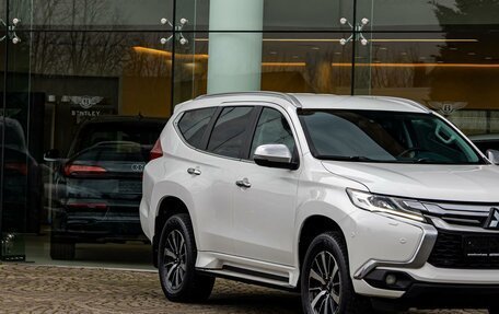 Mitsubishi Pajero Sport III рестайлинг, 2017 год, 2 435 000 рублей, 26 фотография
