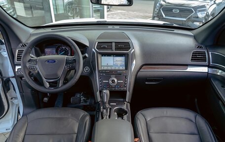 Ford Explorer VI, 2018 год, 2 335 000 рублей, 16 фотография