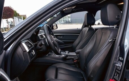 BMW 3 серия, 2018 год, 2 095 000 рублей, 11 фотография