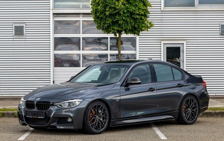 BMW 3 серия, 2018 год, 2 095 000 рублей, 21 фотография