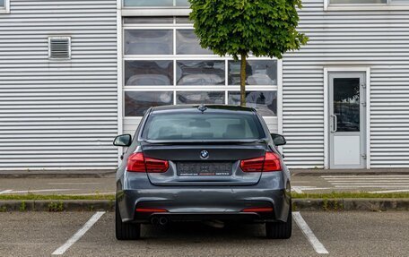 BMW 3 серия, 2018 год, 2 095 000 рублей, 25 фотография