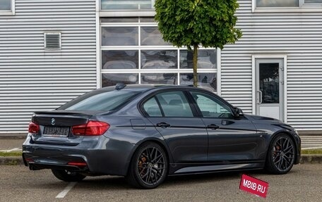 BMW 3 серия, 2018 год, 2 095 000 рублей, 26 фотография