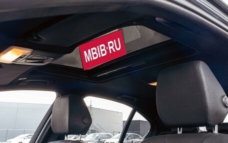 BMW 3 серия, 2018 год, 2 095 000 рублей, 39 фотография