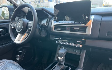 Mitsubishi L200, 2026 год, 5 400 000 рублей, 17 фотография