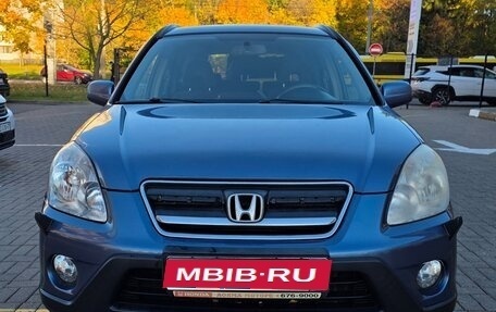 Honda CR-V II рестайлинг, 2004 год, 700 000 рублей, 1 фотография