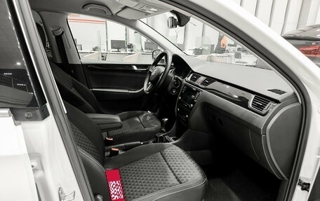 Skoda Rapid I, 2017 год, 1 070 000 рублей, 15 фотография