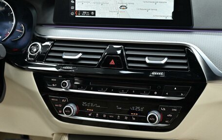 BMW 5 серия, 2018 год, 3 285 000 рублей, 20 фотография