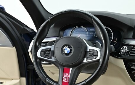 BMW 5 серия, 2018 год, 3 285 000 рублей, 13 фотография