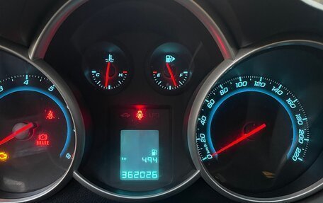 Chevrolet Cruze II, 2013 год, 550 000 рублей, 3 фотография