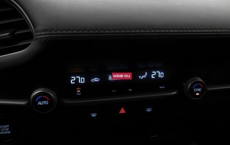 Mazda 3, 2020 год, 2 280 000 рублей, 18 фотография