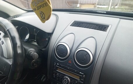Nissan Qashqai, 2008 год, 1 000 000 рублей, 16 фотография