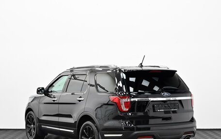 Ford Explorer VI, 2018 год, 2 505 000 рублей, 2 фотография